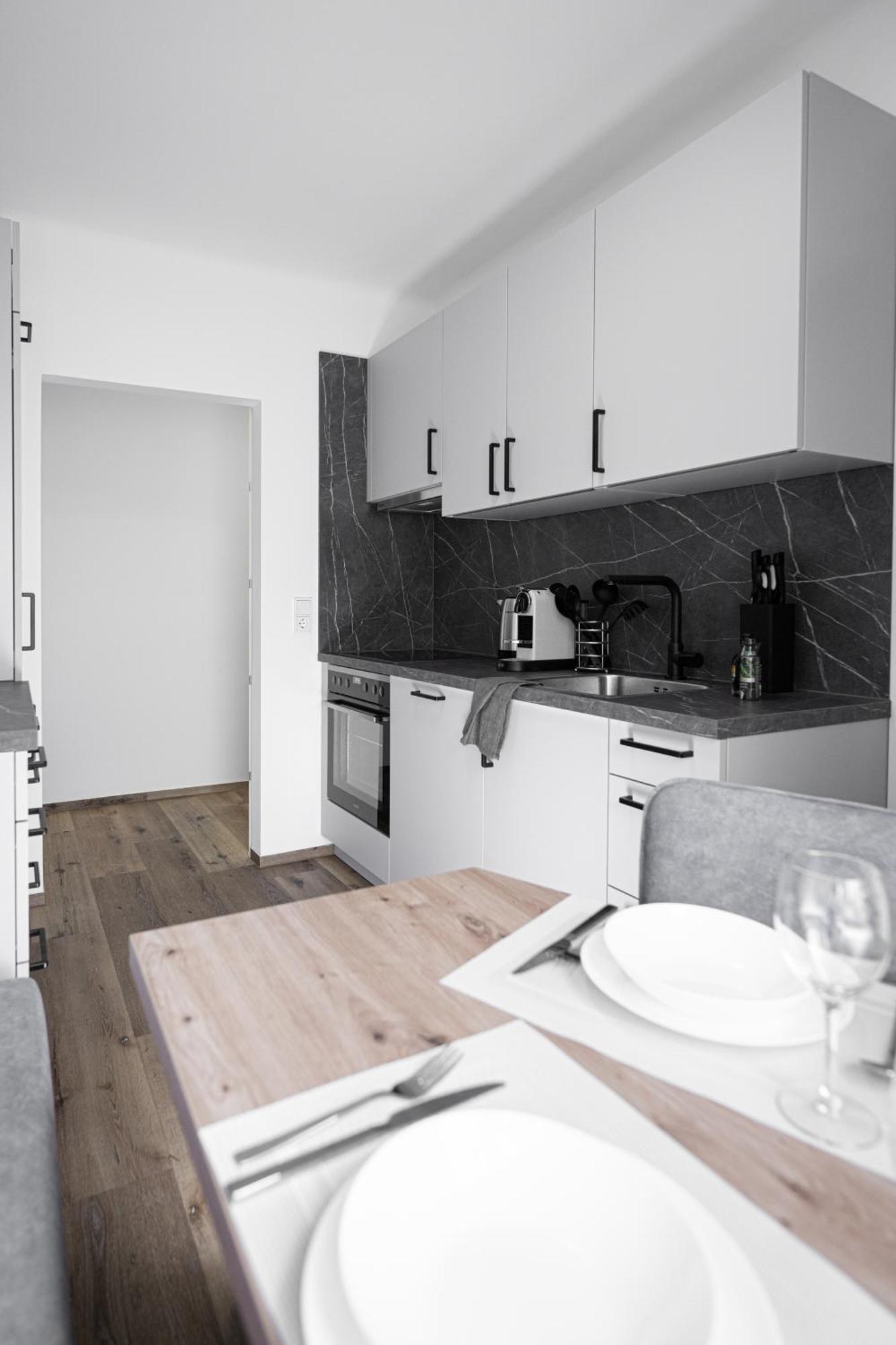 Apartament Luxury Sedda Bed, Nespresso, Netflix Linz Zewnętrze zdjęcie